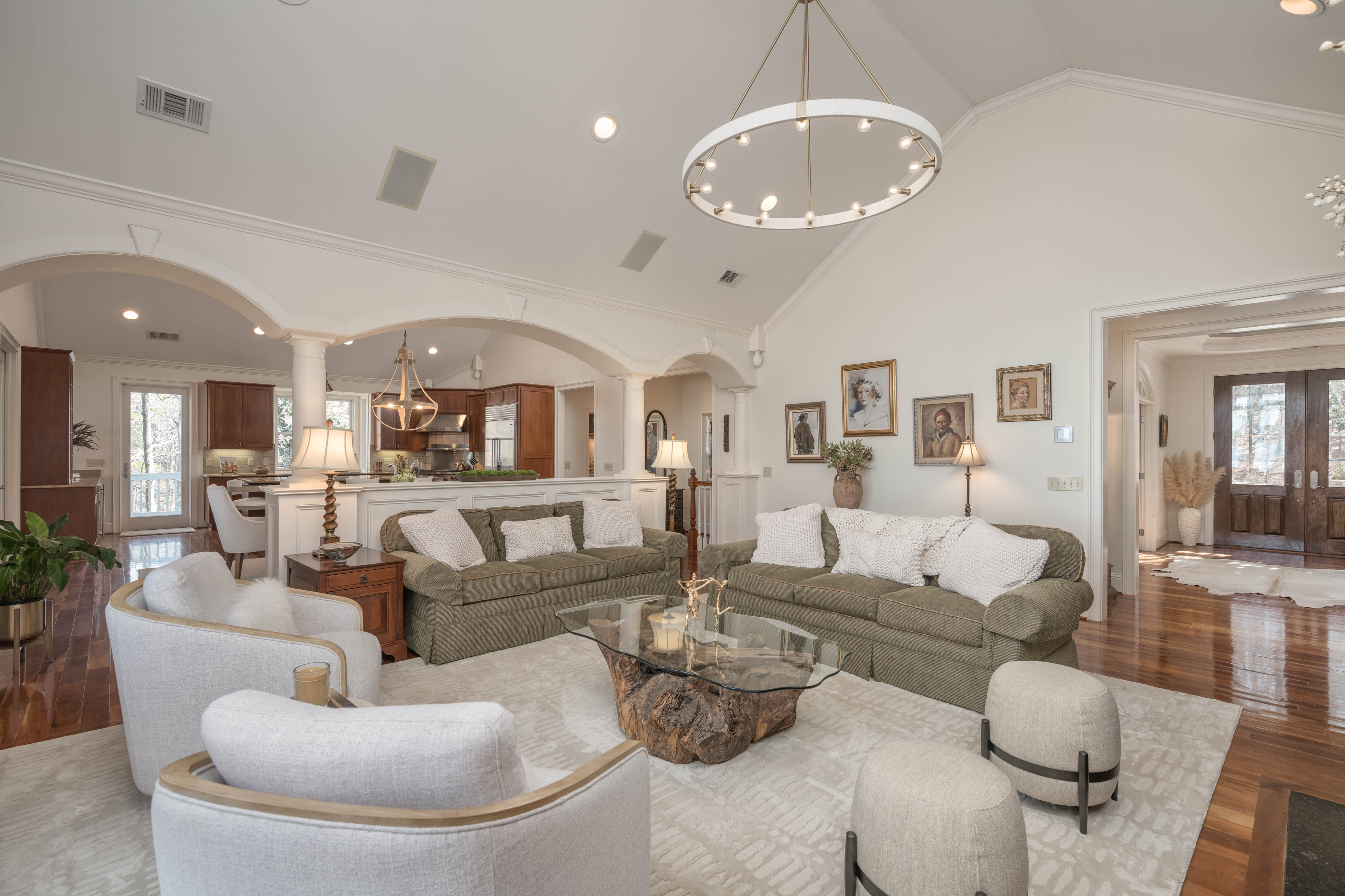 1041 Ruth's Way image 21